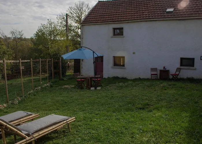 In Auvergne Near Cascade Gour * Saint-Maurice-près-Pionsat