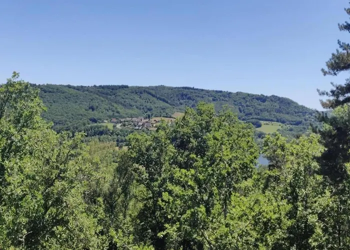 In Auvergne Near Cascade Gour Hébergement de vacances Saint-Maurice-près-Pionsat